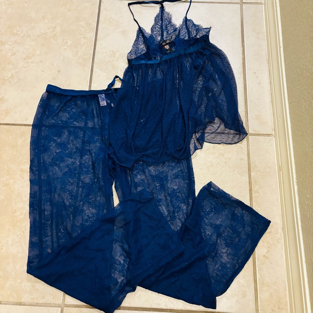 Victoria secret babydoll top and bottom sleepwear set